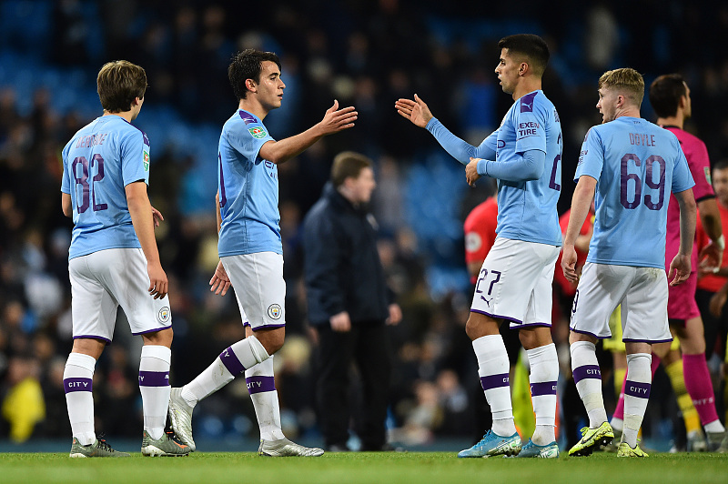 关于羽毛球联赛上演强强对话，庐州犀牛队绝杀中原飞鹰队，多点开花奏效；经验成为胜负手的信息-AYX SPORTS