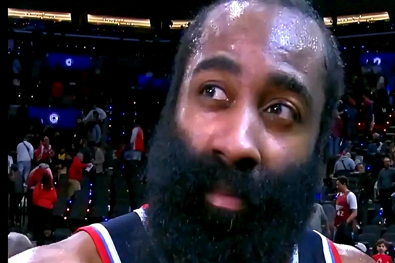 关于哈登官方宣布战术调整新规，G2引发争议！比赛高潮迭起的信息-爱游戏中国